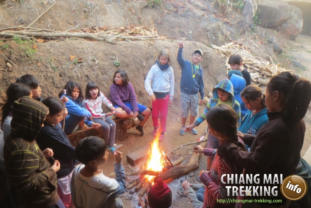 4-days/3-nights Trekking Tour | Chiang Mai Trekking | The best trekking in Chiang Mai with Piroon Nantaya